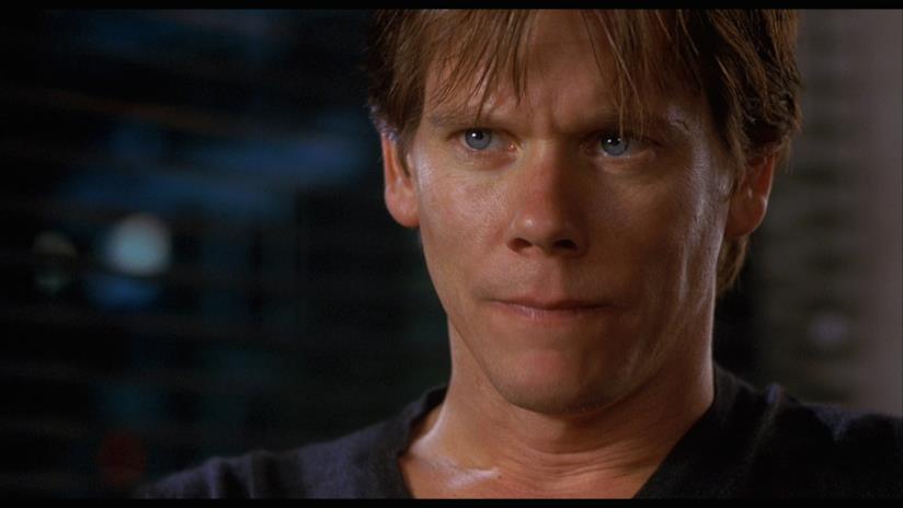 Gli effetti speciali de L'uomo senza ombra Kevin Bacon ne L'uomo senza ombra