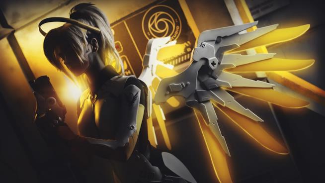 La Game of the Year di Overwatch uscirà il 28 luglio in versione retail Uno splendido cosplay di Mercy da Overwatch