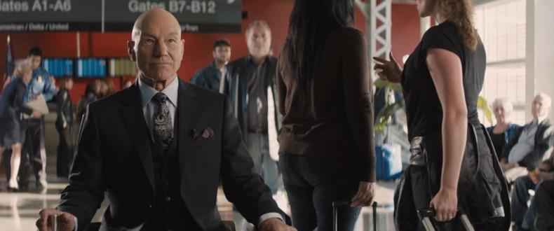 Charles Xavier / Professor X - Patrick Stewart Patrick Stewart nei panni di Charles Xavier