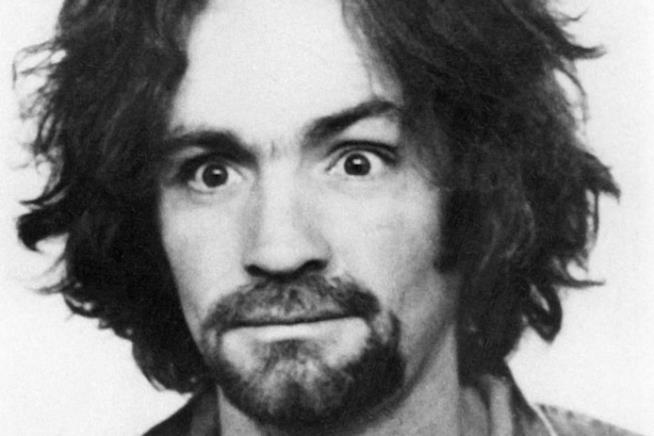È morto Charles Manson, efferato criminale e icona culturale Il criminale Charles Manson