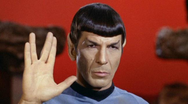 Il famoso saluto vulcaniano di Spock Spock augura lunga vita e prosperità