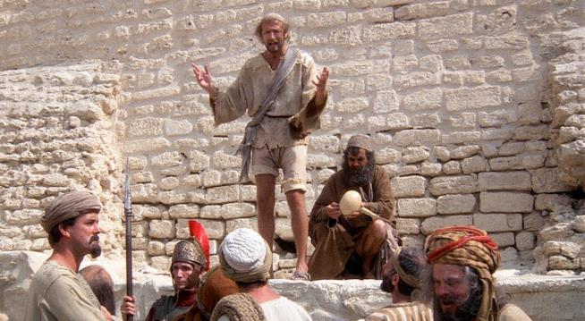 Brian di Nazareth: tutto sul film dei Monty Python, che compie 40 anni Una scena da Brian di Nazareth