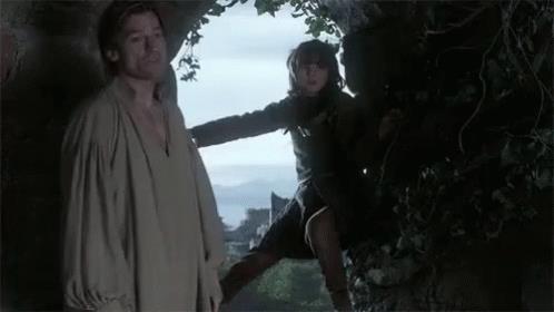 Game of Thrones: Nikolaj Coster-Waldau sulle scelte di Jaime e sul finale Nikolaj Coster-Waldau e Isaac Hempstead-Wright in Game of Thrones