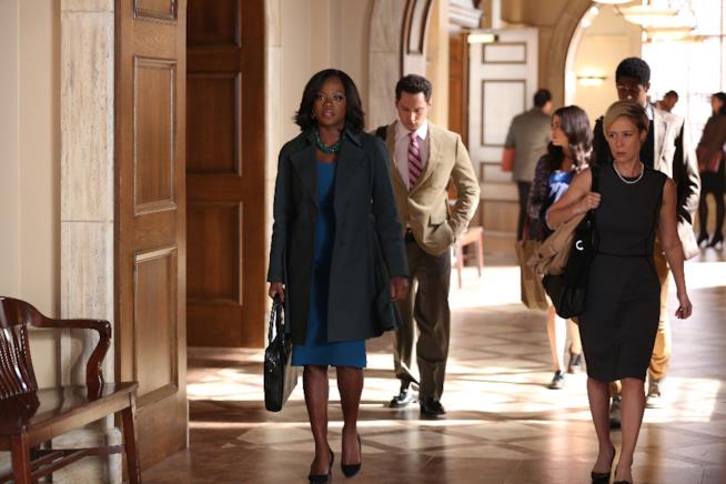 Le regole del delitto perfetto: Annalise e Bonnie Le regole del delitto perfetto: un'immagine di Annalise e Bonnie