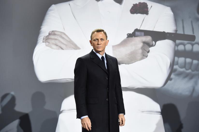 Bond 25: membro della troupe si ferisce dopo un'esplosione sul set Daniel Craig