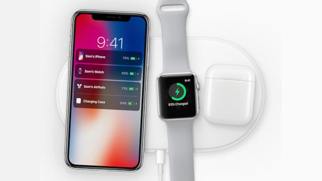 AirPower entra finalmente in produzione, con essa potrebbero arrivare anche gli AirPods 2 Immagine stampa di AirPower
