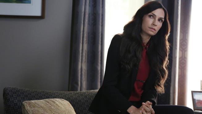 Una raccolta di tutto ciò che sappiamo finora sullo spinoff di The Blacklist Un'immagine di Famke Janssen di The Blacklist