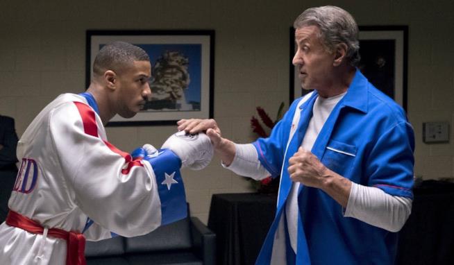 Creed II arriva nei cinema italiani: la recensione del film con Sylvester Stallone Jordan e Stallone in una scena di Creed II