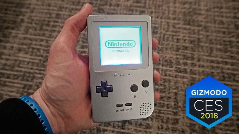 Hyperkin annuncia l'Ultra Game Boy Game Boy Ultra dal CES 2018 di Las Vegas