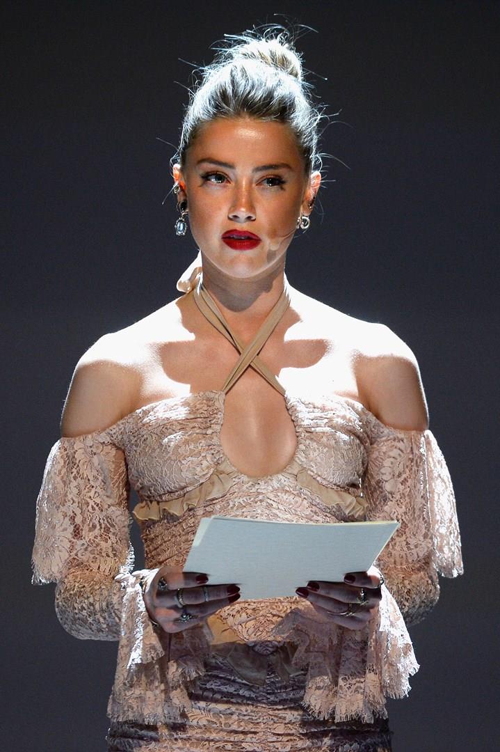 Amber Heard e le scene di sesso di London Fields Una recente immagine di Amber Heard