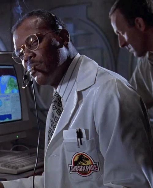 Samuel L. Jackson, ecco perché la sua morte in Jurassic Park non è stata mai girata Samuel L. Jackson è Ray Arnold in Jurassic Park
