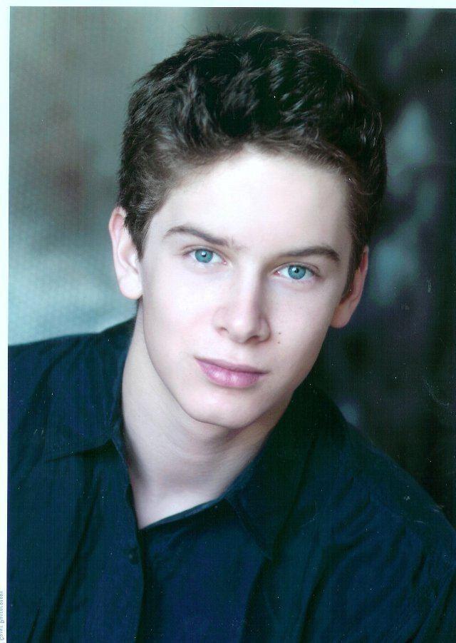 Max Morrow ha recitato in Detective Monk Max Morrow in una immagine recente