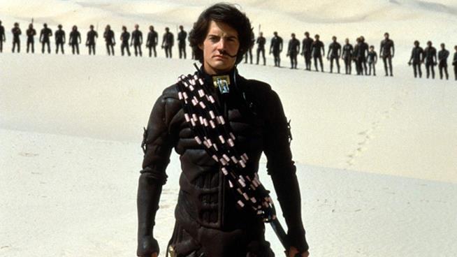 Il regista Denis Villeneuve vorrebbe dirigere anche il remake di Dune Un'immagine di Dune