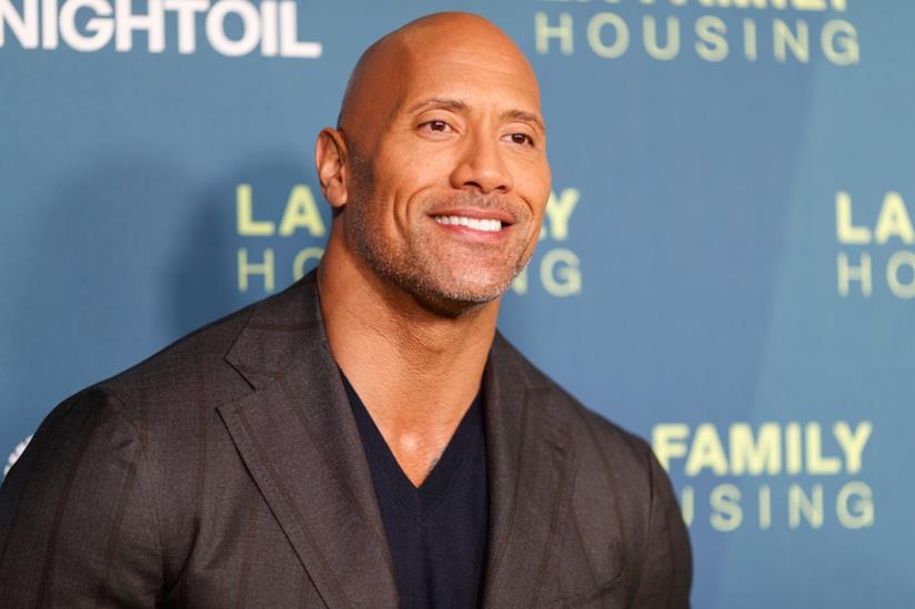 The Rock si scusa con una fan affittando un intero cinema solo per lei Primo piano di Dwayne 'The Rock' Johnson