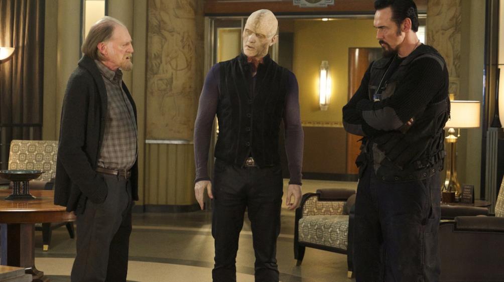 TheStrain3x08
