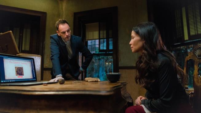 Elementary: Sherlock Holmes e Joan Watson Sherlock Holmes e Joan Watson di Elementary