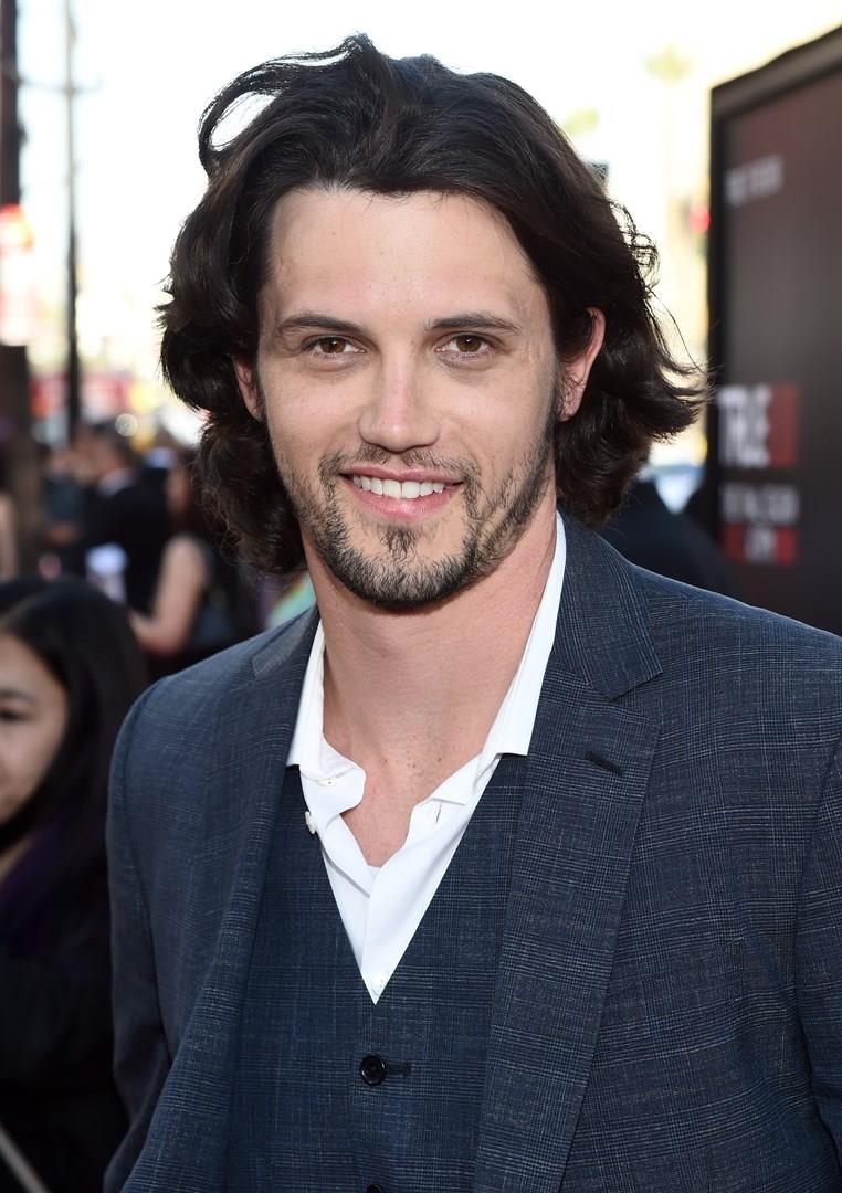 Nathan Parsons sarà il nuovo Max nel reboot di Roswell Nathan Parsons interpreterà Max nel reboot di Roswell