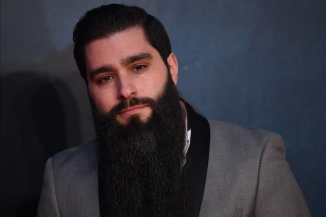 Jordan Vogt-Roberts ha la fiducia di Kojima per il film di Metal Gear Solid Primo piano del regista Jordan Vogt-Roberts
