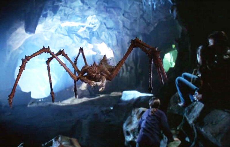 Il mostruoso ragno finale della mini-serie di IT Il ragno gigante di IT minaccia i Perdenti