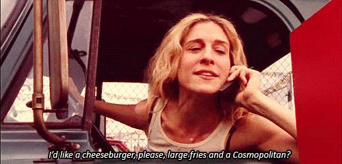 Sarah Jessica Parker in una scena di Sex and The City Sarah Jessica Parker è Carrie in Sex and The City