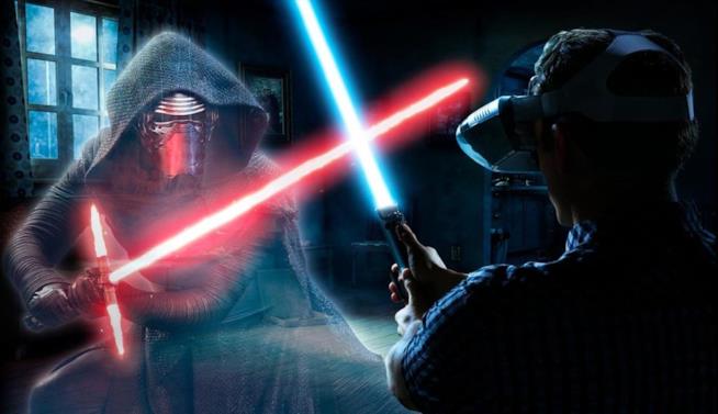 Star Wars, le nuove esperienze interattive per smartphone in attesa de Gli Ultimi Jedi Un particolare del casco e della spada laser di Star Wars: Jedi Challenges