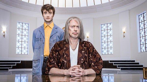 Steve Buscemi e Daniel Radcliffe sono i protagonisti di Miracle Workers L'attore Daniel Radcliffe e Steve Buscemi