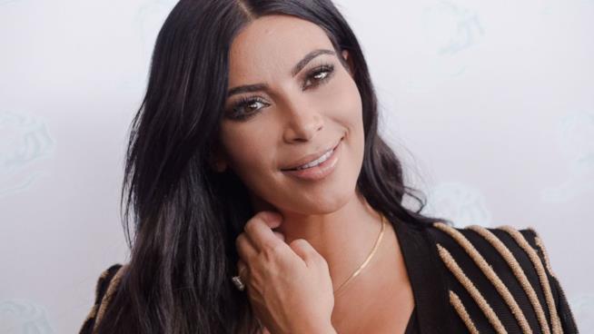 Kim Kardashian si è sottoposta a un intervento per eliminare le smagliature Primo piano di Kim Kardashian