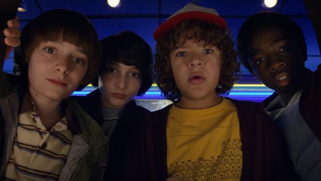 Stranger Things 3 avrà solo 8 episodi Una scena di Stranger Things
