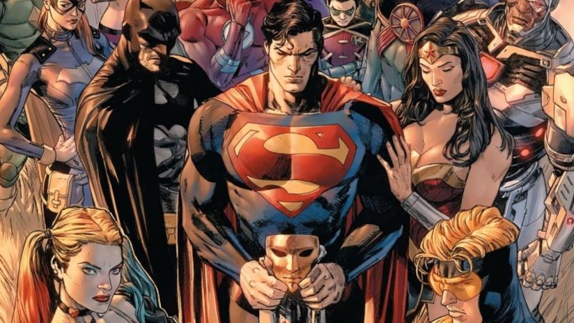 Heroes in Crisis: due morte eccellenti nel primo numero dell'evento DC Batman, Superman e Wonder Woman disegnati con espressione contrita e attorniati dai personaggi DC