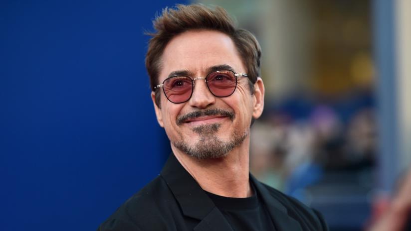 Robert Downey Jr. è pronto per Sherlock Holmes 3 Robert Downey Jr. sul red carpet