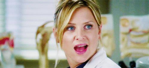 Arizona in una scena di Grey's Anatomy Jessica Capshaw è Arizona Robbins in Grey's Anatomy