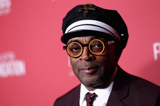 Spike Lee scambiato per Stan Lee da un giornale neozelandese Il regista statunitense Spike Lee