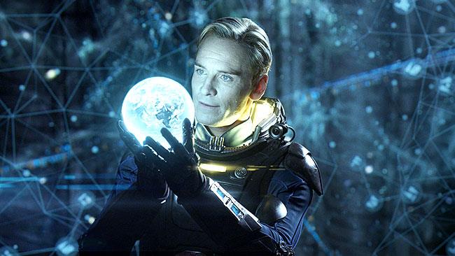 In Alien: Covenant ci sarà anche Demian Bichir Michael Fassbender in Alien: Covenant
