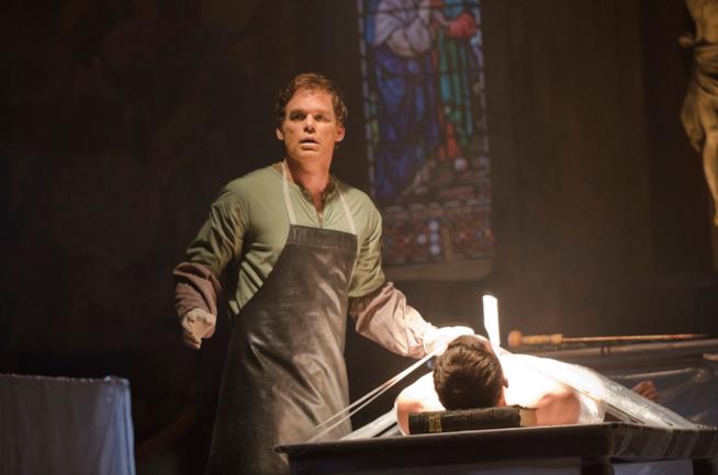 Dexter è un efferato killer: ecco i suoi 10 omicidi più efferati Uno degli omicici più iconici portati a termine da Dexter Morgan