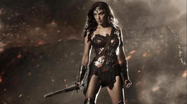 Il nuovo trailer ufficiale di Wonder Woman è stato rilasciato online da Warner Bros. Wonder Woman dal film Batman V Superman