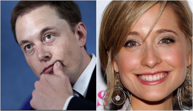 Elon Musk sostiene un sito vicino a Allison Mack Collage di Elon Musk e Allison Mack