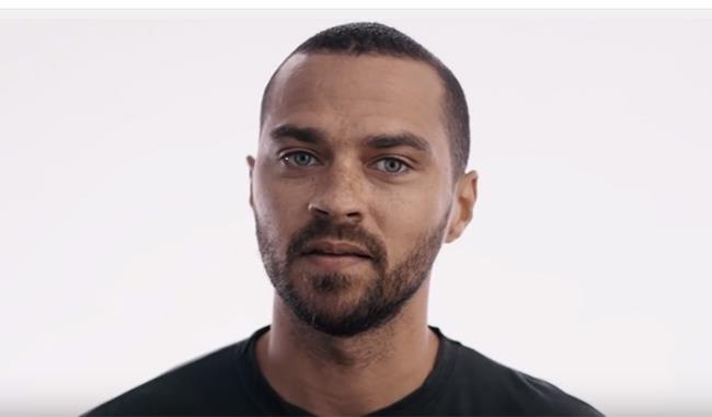 Jesse Williams Jesse Williams per Save the Day