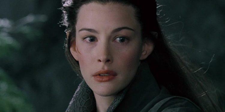 Arwen giura fedeltà ad Aragorn Arwen è un'elfa bellissima
