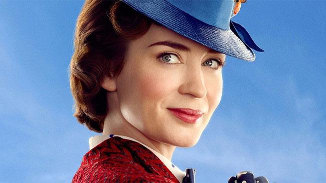 Emily Blunt in Mary Poppins Returns Mary Poppins Returns: Emily Blunt nei panni della tata perfetta sotto ogni aspetto