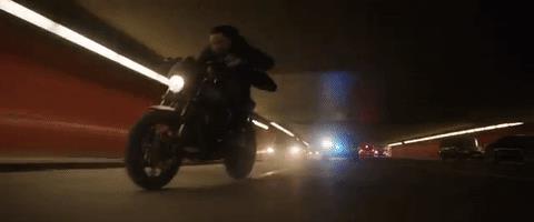 Black Panther insegue Bucky Black Panther insegue Bucky nel trailer di Civil War