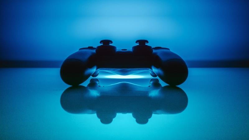 PS5 uscirà nel 2020, parola di Michael Pachter Un render ufficiale del DualShock 4