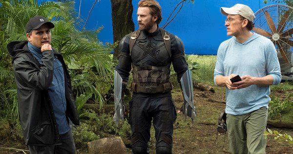 I Russo con Captain America I Russo con Captain America sul set di Infinity War