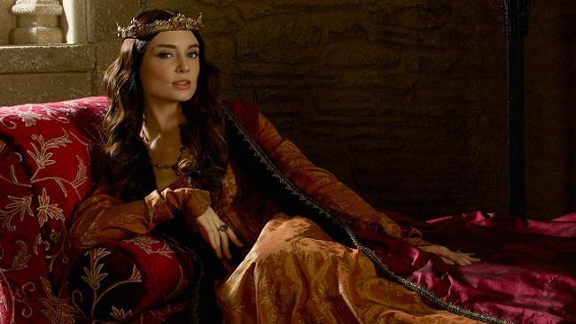 Mallory Jansen in Galavant Mallory Jansen nella serie TV Galavant