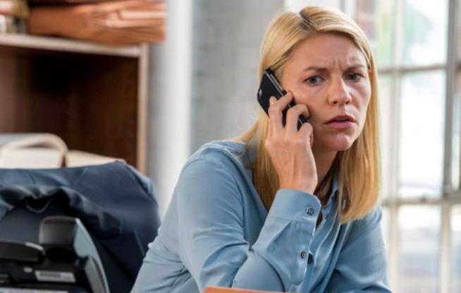 Recensione 6x02 di Homeland Carrie Mathison e Ray Conlin in una scena di Homeland