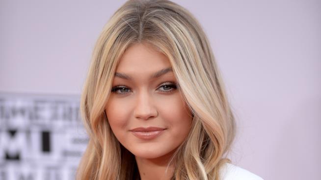 Gigi Hadid denigrata su Twitter per i troppi fidanzati Primo piano di Gigi Hadid