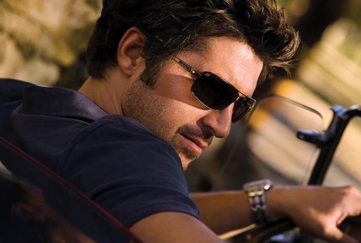 Patrick Dempsey con gli occhiali da sole Un Patrick Dempsey molto affascinante.
