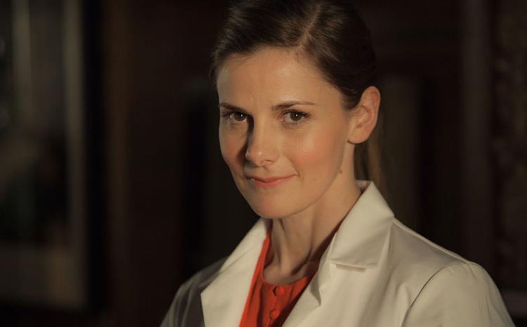 Sherlock Louise Brealey in Sherlock