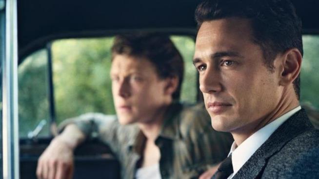 Uno sguardo approfondito a 22.11.63, nuovo show in arrivo su FOX con James Franco James Franco in macchina in una scena del primo episodio di 22.11.63
