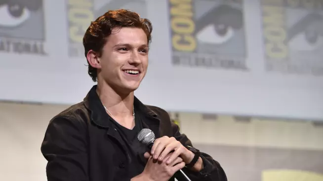 Tom Hollan ci parla del suo presente e dei suoi progetti futuri Prima Spider-Man con Robert Downey Jr. Poi Nathan Drake in Uncharted. I progetti di Tom Holland