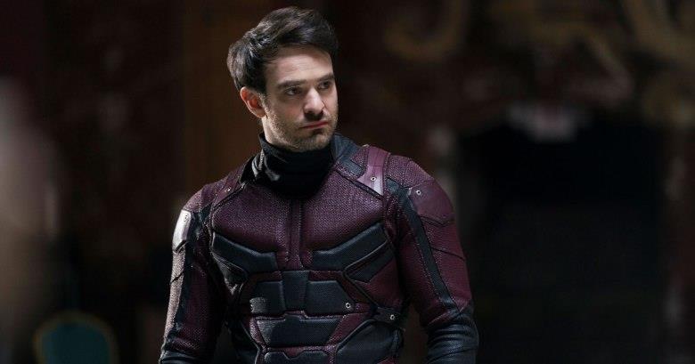 daredevil netflix Charlie Cox in uno scatto sul set di Daredevil